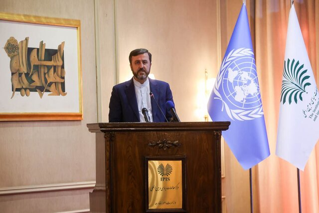 «انتقاد از دروغهای مصلحتی»، «هشدار جدید ایران» و «جایزه توانیر به مردم»