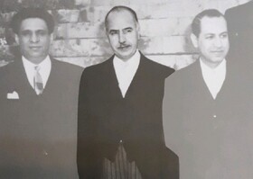 روشنفکری که دستش به خون مردم آلوده بود