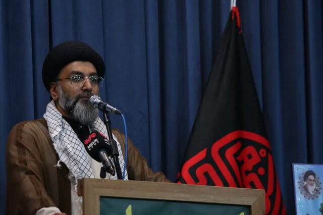 قیام ۱۵ خرداد هویت زنده ملت ایران است