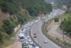 انسداد مسیرهای شمال به جنوب به‌دلیل ترافیک سنگین؛ آغاز محدودیت‌ها از ساعت ۱۸:۱۵ شروع شد