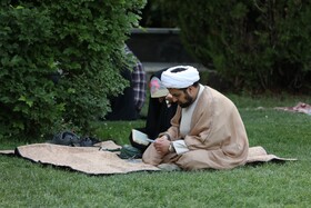 قرائت دعای عرفه در همدان