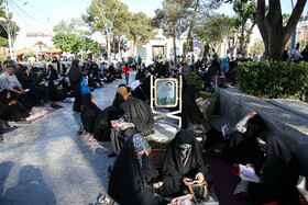 مراسم دعای عرفه در گلستان شهدا - اصفهان
