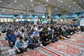 طنین دعای پرفیض عرفه در مصلی امام خمینی (ره) خراسان شمالی