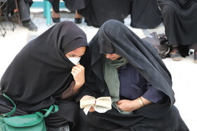 طنین دعای پرفیض عرفه درخراسان شمالی