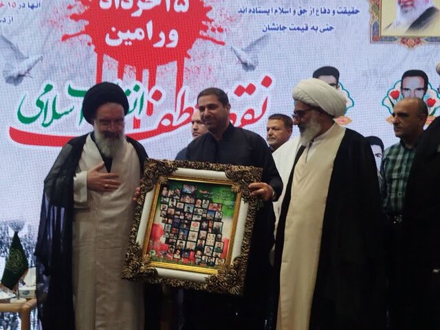 قیام ۱۵ خرداد آغاز راهی است که با ولایت فقیه تداوم یافت