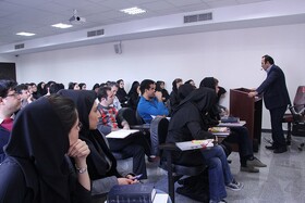 نقش حیاتی ویژگی‌های شخصیتی اساتید برای دانشگاه‌ها
