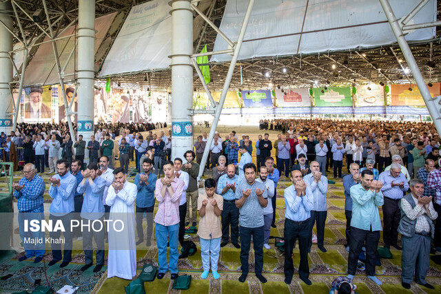 نماز عید قربان در دانشگاه تهران اقامه شد
