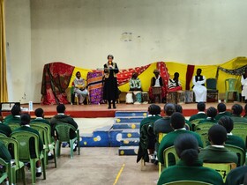 نقالی در کنیا