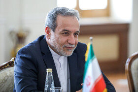 سید عباس عراقچی، وزیر امور خارجه ایران در دیدار با وزیر امور خارجه قزاقستان 