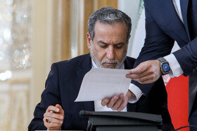 سید عباس عراقچی، وزیر امور خارجه ایران در مراسم امضای تفاهم نامه همکاری بین وزرای خارجه ایران و قزاقستان
