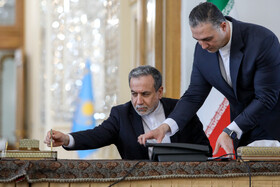 سید عباس عراقچی، وزیر امور خارجه ایران در مراسم امضای تفاهم نامه همکاری بین وزرای خارجه ایران و قزاقستان