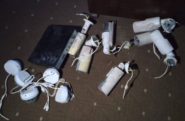 تجهیزات شکسته شده در دفتر آیتالله العظمی سیستانی در دمشق امام جمعه نجف خواستار محاکمه عاملان حمله به دفتر آیتالله سیستانی در سوریه شد