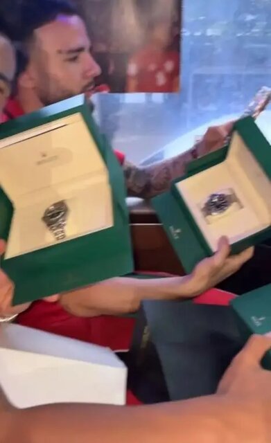 هدیه ویژه آقای رئیس جمهور به بازیکنان اندونزی