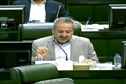 عضو کمیسیون برنامه: به حقوق کارمندان توجه ویژه شود/ از گران‌سازی نامعقول بنزین پرهیز شود