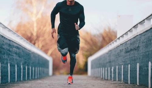 لباس ورزشی مناسب چه ویژگیهایی دارد؟ لباس ورزشی مناسب چه ویژگیهایی دارد؟