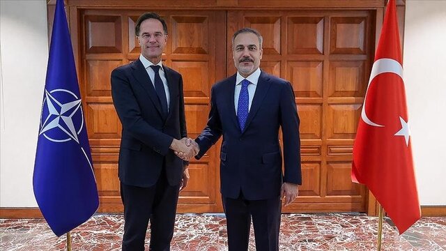گفت‌وگوی تلفنی فیدان و روته با محوریت نشست آتی ناتو