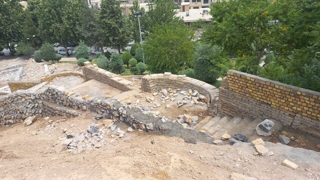 تخریب یک تپه باستانی در خرمآباد؛ از انکار تا تایید!