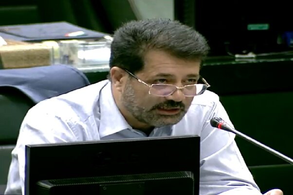 چهارمحال و بختیاری ظرفیت ۴۰۰۰ مگاوات تولید انرژی خورشیدی را دارد