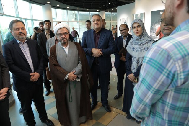 افتتاح نمایشگاه عکس فرش‌های دستباف حرم مطهر رضوی