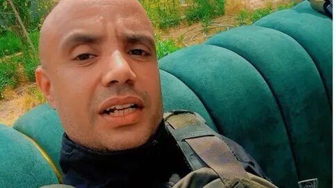 جنجال در پی انتشار عکسی از مزدور فلسطینی در غزه با خودروی اماراتی
