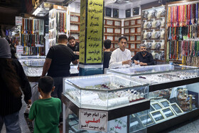 بازدید استاندار خراسان رضوی از بازار رضا مشهد
