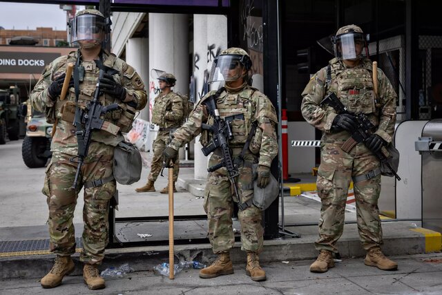 بحران در لسآنجلس؛ استقرار تفنگداران، شکایت کالیفرنیا و مقاومت فرماندار در برابر ترامپ