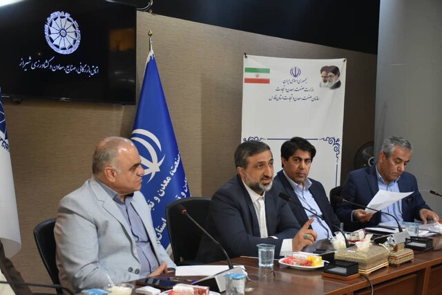 گفتمان صنعتی‌سازی به‌عنوان مطالبه عمومی در کشور شکل گیرد