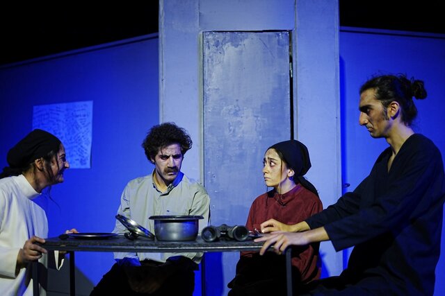 سهم این جوانان فقط حسرت است و افسوس!