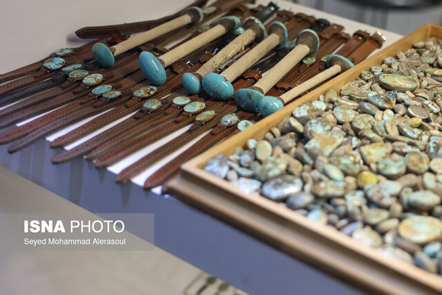 حفظ هویت فرهنگی و ایجاد اشتغال پایدار در سایه «سوغات ایرانی»