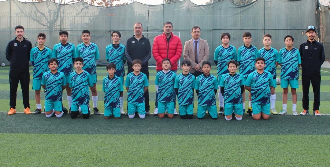 رشد علاقه به فوتبال در کرج و دغدغههای والدین برای انتخاب مدرسه فوتبال مناسب