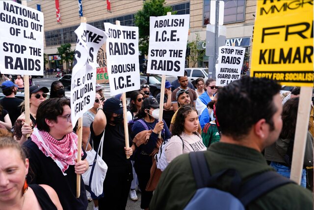 اعتراضات در آمریکا به نیویورک و شیکاگو رسید