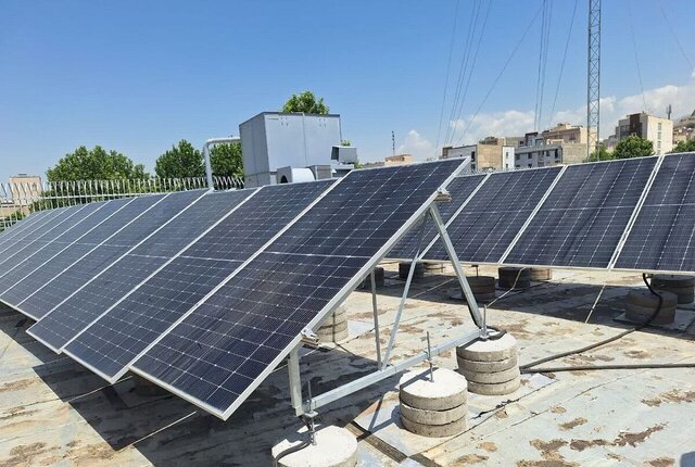 آغاز مقدمات احداث نیروگاه‌های انرژی خورشیدی ۱۳۰۰ مگاواتی در ورامین 