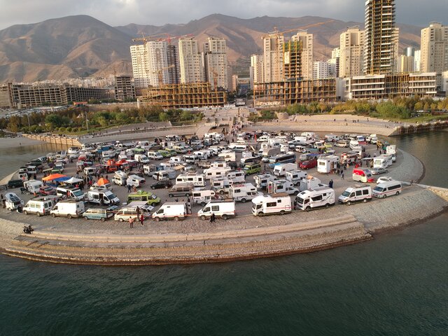 خودروهای مسافرتی در تبریز جمع میشوند خودروهای مسافرتی در تبریز جمع میشوند