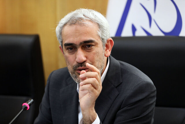 علی مدنی زاده، وزیر پیشنهادی اقتصاد شریعتی: مدنیزاده از نظر علمی و تجربی برای وزارت اقتصاد مناسب است