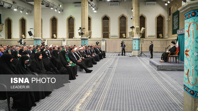 نمایندگان شأن و جایگاه بی‌نظیر و وزین مجلس را حفظ کنند