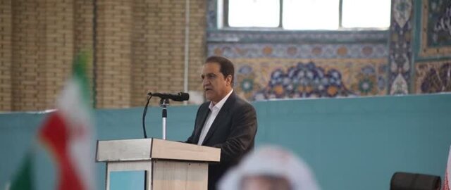 دولت برای بهره‌برداری از ذخایر گاز و نفت از ایلام حمایت کند