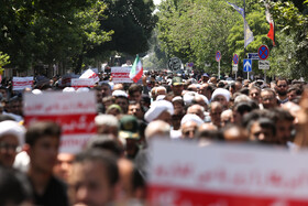 راهپیمایی نمازگزاران قزوین در محکومیت جنایت رژیم صهیونیستی