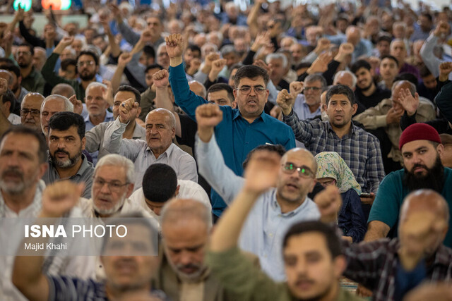 واکنش خطیب نماز جمعه تهران به شعار نمازگزاران درباره حجاب