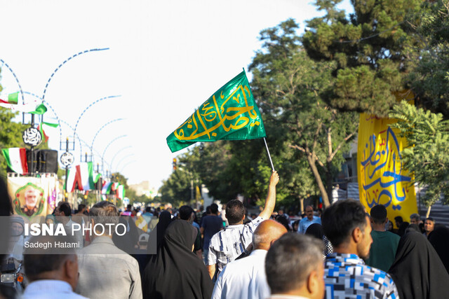 عکس از آرشیو وقتی جشن غدیر سنگر وحدت مردم شد