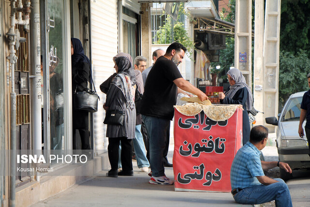 برنامهای برای افزایش قیمت نان نداریم/ عرضه روزی بیش از ۱۶۰۰ تن مرغ در پایتخت برنامهای برای افزایش قیمت نان نداریم/ عرضه روزی بیش از ۱۶۰۰ تن مرغ در پایتخت