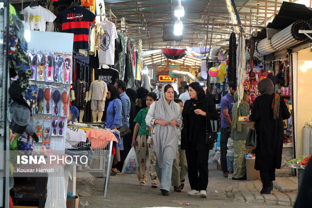 اینجا همه چیز عادی است...