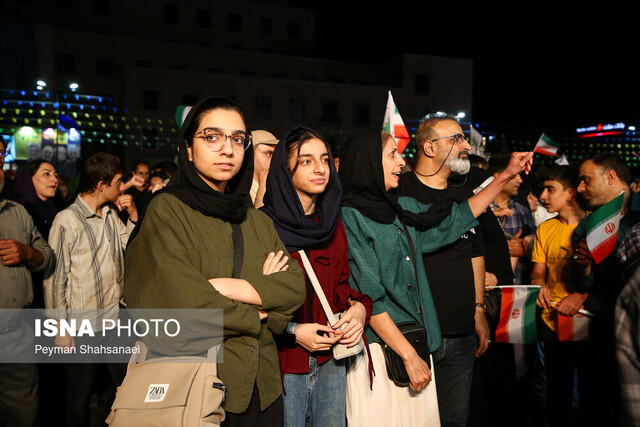 اجتماع مردم اصفهان در حمایت از عملیات وعده صادق ۳