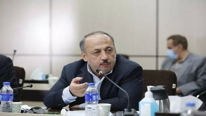 از  تأمین ۱۰۰۰ اتوبوس از محل اوراق مشارکت تا توزیع رایگان ۳۰۰ هزار تن قیر در سال گذشته از  تأمین ۱۰۰۰ اتوبوس از محل اوراق مشارکت تا توزیع رایگان ۳۰۰ هزار تن قیر در سال گذشته