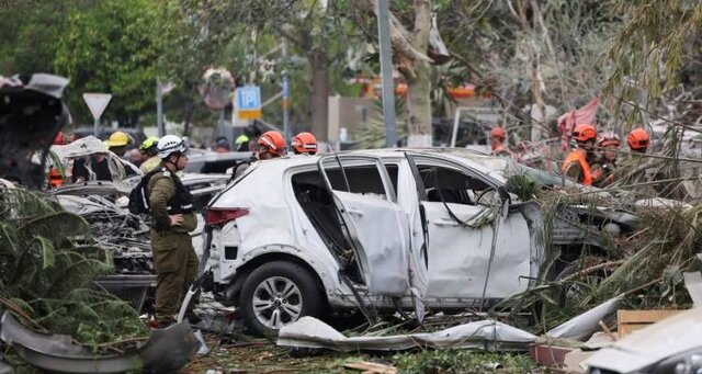تلآویو بعد از پاسخ موشکی ایران کارشناس صهیونیست: برای آتشبس با ایران به التماس خواهیم افتاد