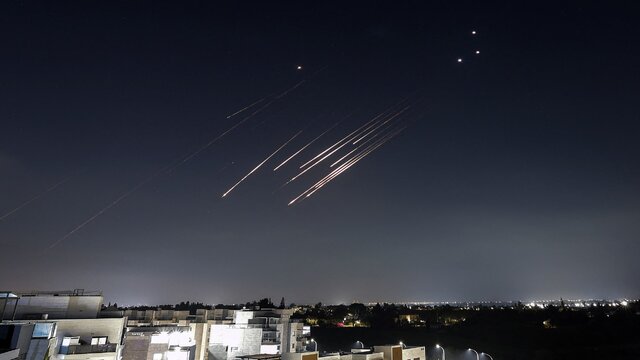 اصابت موشکهای ایران به حیفا اصابت موشکهای ایران به حیفا