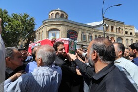مراسم تشییع پیکر مطهر شهید «حسین احمدی» که در پی حمله رژیم صهیونسیتی به سایت راداری «سوباشی» همدان به شهادت رسید