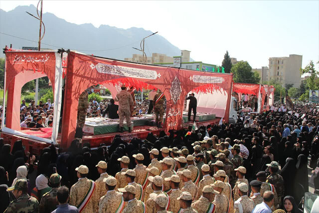 ویدیو/ تشییع شهدای جنایت صهیونیستها در خرمآباد و همدان ویدیو/ تشییع شهدای جنایت صهیونیستها در خرمآباد و همدان