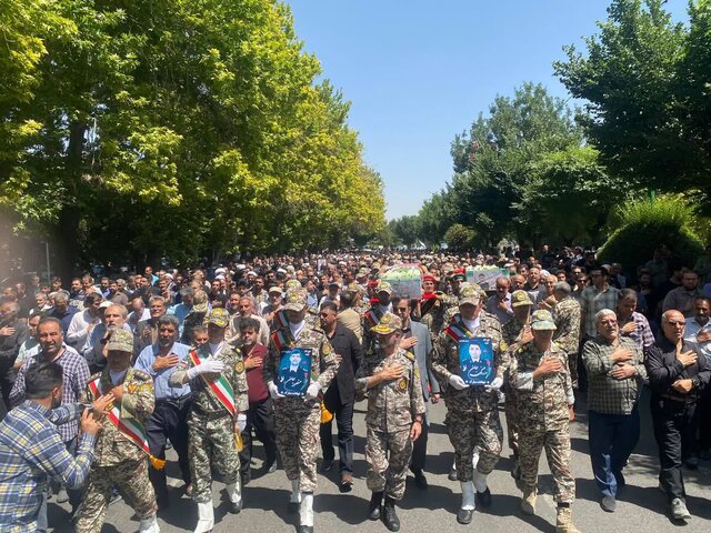 برگزاری مراسم تشییع پیکر ۲ شهید تجاوز رژیم صهیونیستی در ملایر