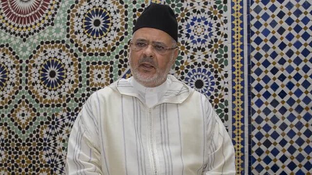 بر مسلمانان واجب است که از ایران در برابر تجاوز حمایت کنند