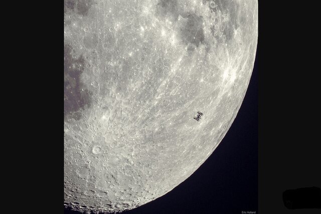 شبح ایستگاه فضایی بینالمللی روی ماه شبح ایستگاه فضایی بینالمللی روی ماه